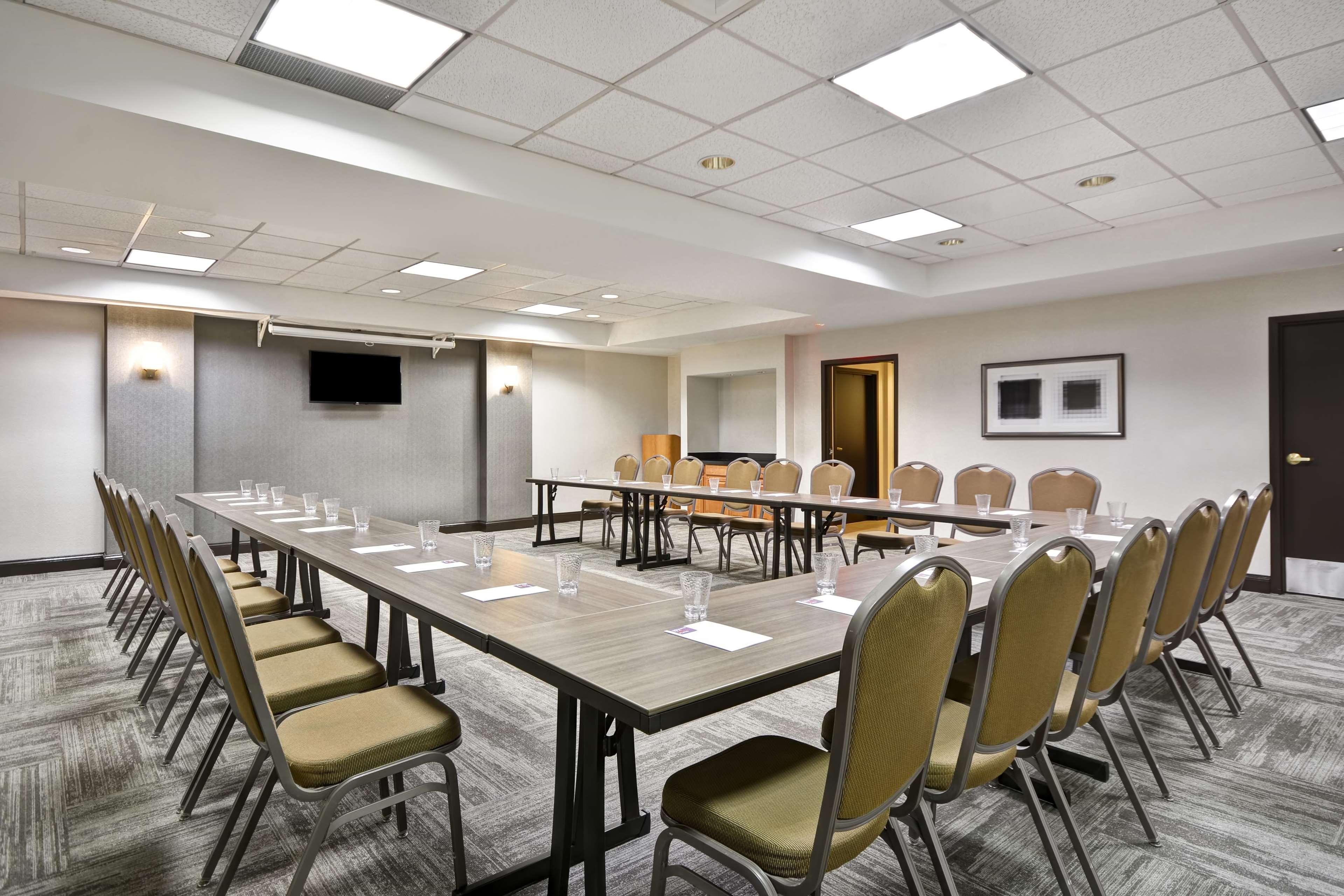 Hyatt Place Columbus Worthington Flint Bagian luar foto